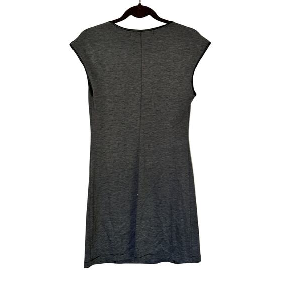 Mad Studio Above Kneww Knit Dree. Bland and Gray Size Medium - Picture 2 of 5